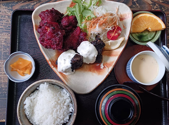 関から揚げ定食